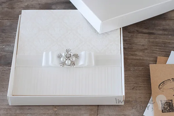 Cheltenham Stripes Paper in Ivory