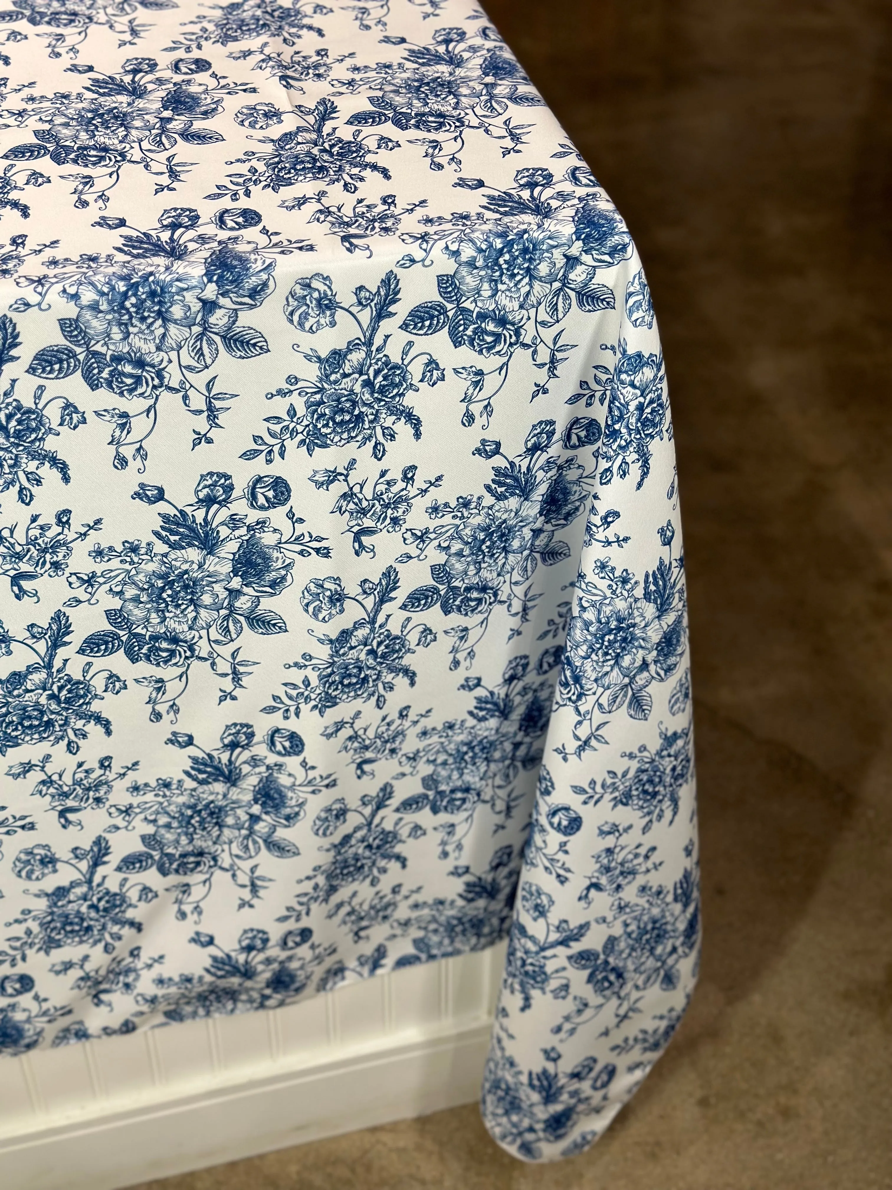 French Toile (Poly Print) Table Linen