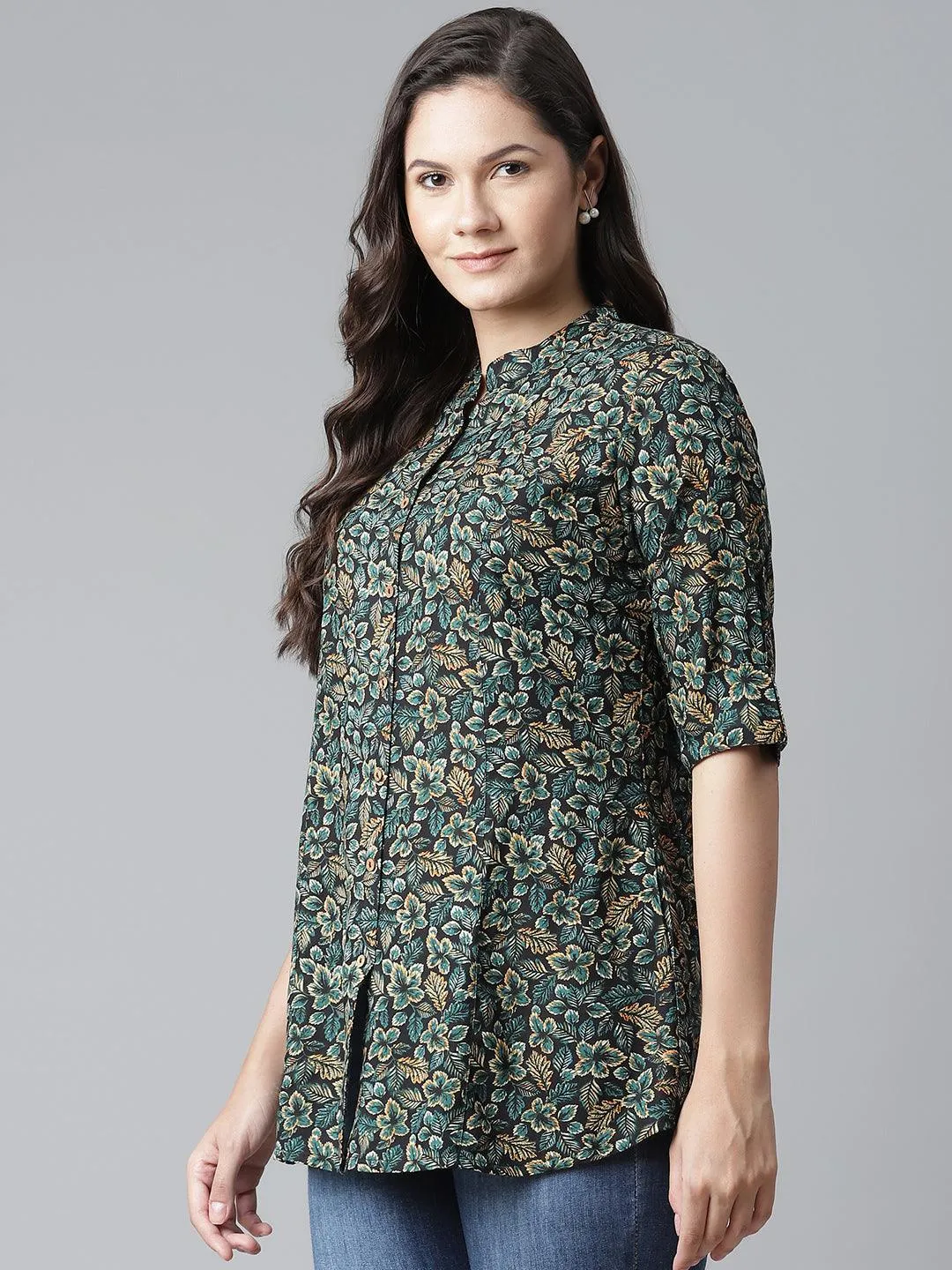 Jashvi Navy Blue Green Rayon Printed Top