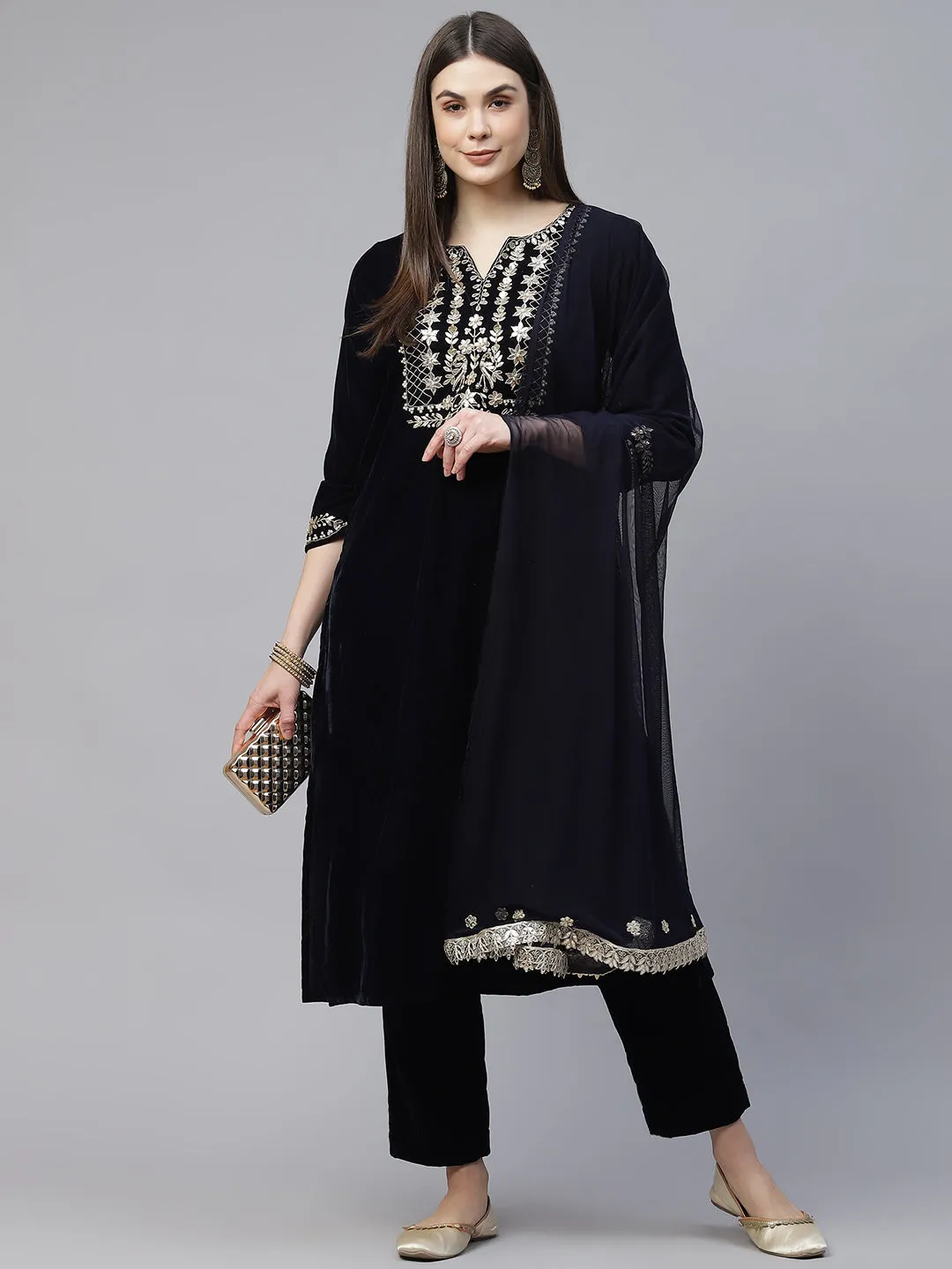 Jashvi Royal Navy Blue Velvet Zardozi work Embroidered Kurta Pant With Net Dupatta set