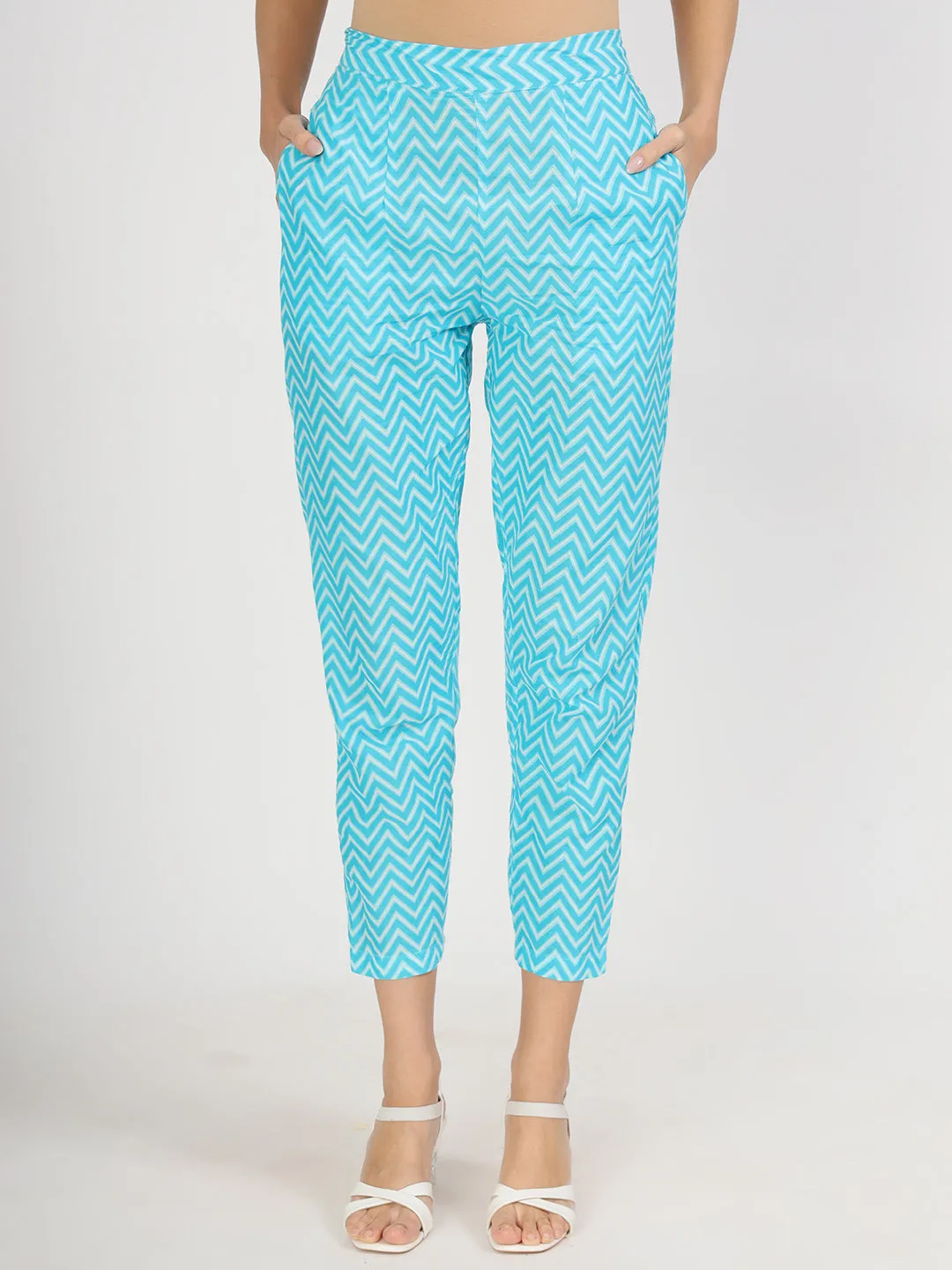 Jashvi turquoise blue Floral Print Cotton Kurta pants with Dupatta set for women
