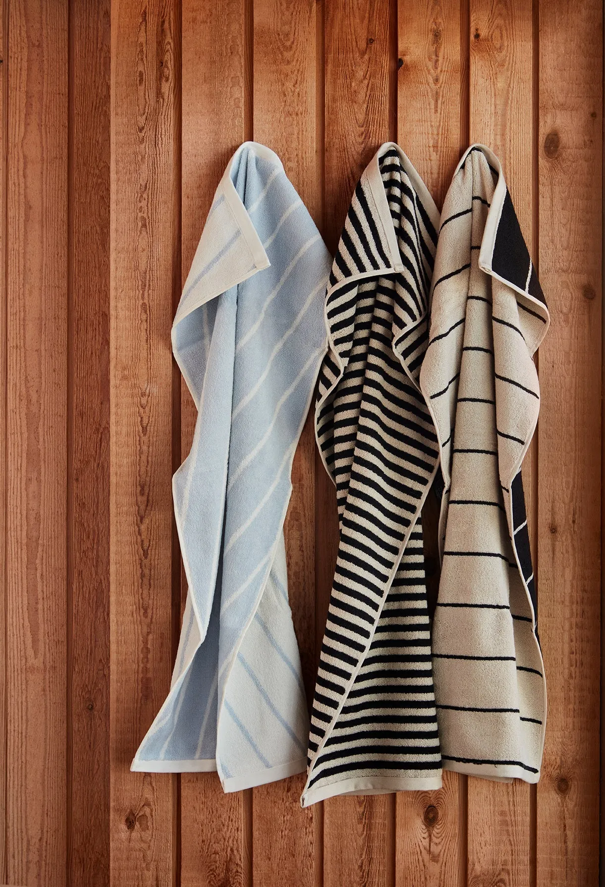 Raita Towel - 40x60 cm - Cloud / Ice Blue