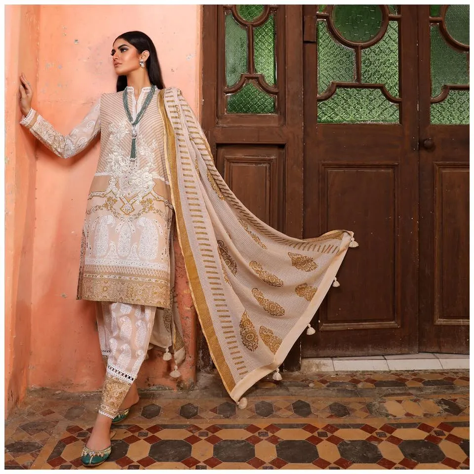 Sana Safinaz Kurnool Lawn Collection 2019 – 8B