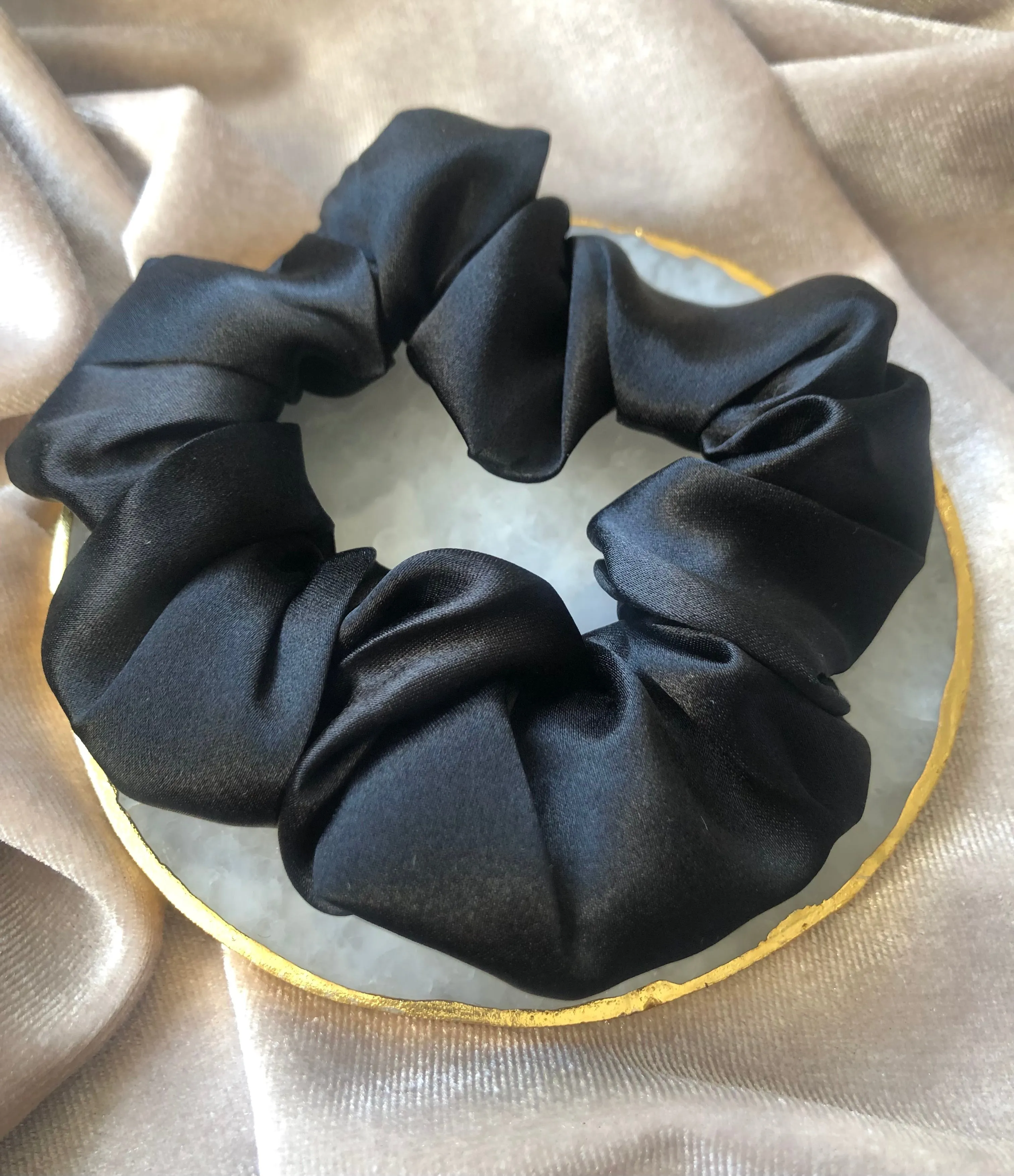 Set of 2 Classic Mulberry Silk Scrunchies